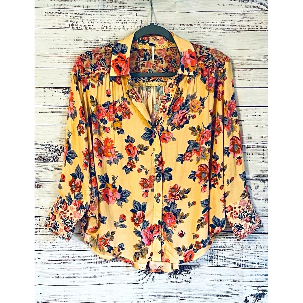 Free People Floral Chiffon Blouse Beige XS Collared Lace Trim Button Front